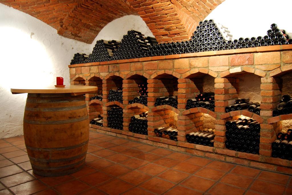 Weingut Winzerzimmer Rothschaedl ليوتسشاخ المظهر الخارجي الصورة